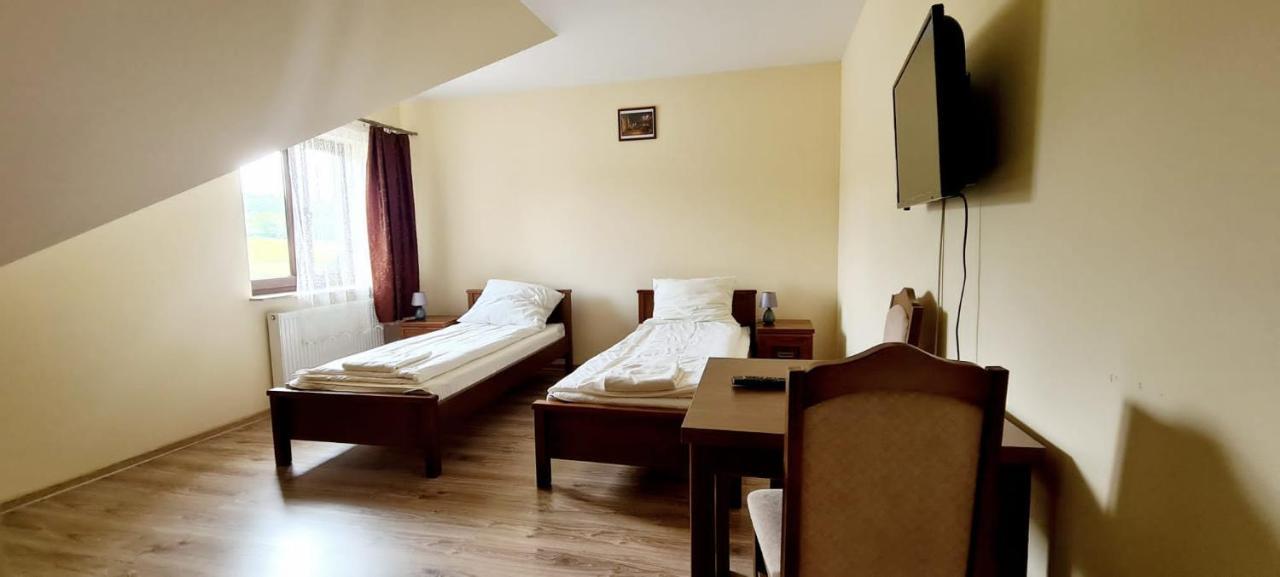 Gosciniec Na Stoku Pokoje 2,3,4 Osobowe, Cisza, Spokoj, Widok Na Stok Narciarski, Lasy, Laki Bobliwo Dış mekan fotoğraf