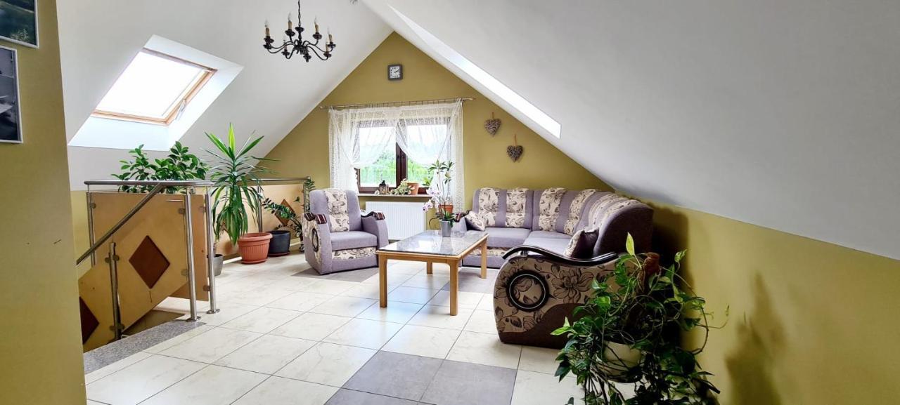 Gosciniec Na Stoku Pokoje 2,3,4 Osobowe, Cisza, Spokoj, Widok Na Stok Narciarski, Lasy, Laki Bobliwo Dış mekan fotoğraf