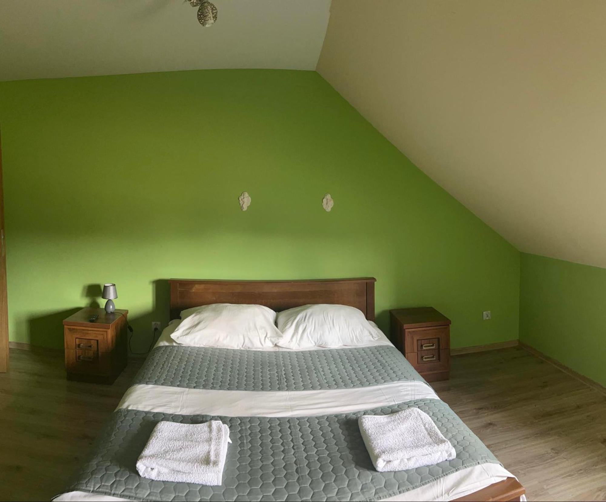 Gosciniec Na Stoku Pokoje 2,3,4 Osobowe, Cisza, Spokoj, Widok Na Stok Narciarski, Lasy, Laki Bobliwo Dış mekan fotoğraf